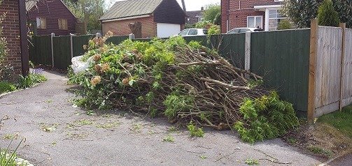 Garden Waste Clearance 2 Garden Waste Clearance 2